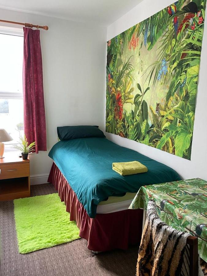 Standard Single Room,1404412100:JPEG
